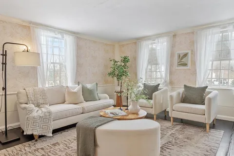 $779,000 | 5 Lowell Street, Unit 5, Carlisle, MA 01741