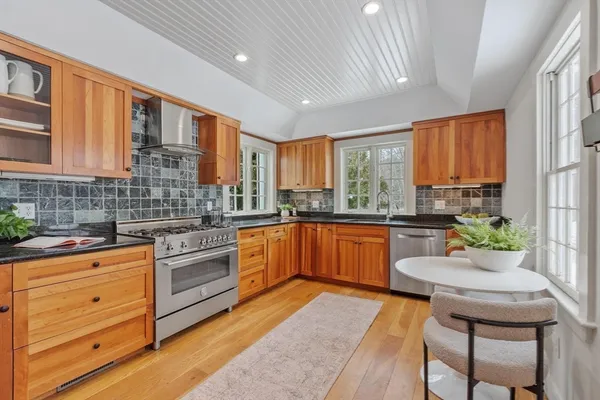 $779,000 | 5 Lowell Street, Unit 5, Carlisle, MA 01741