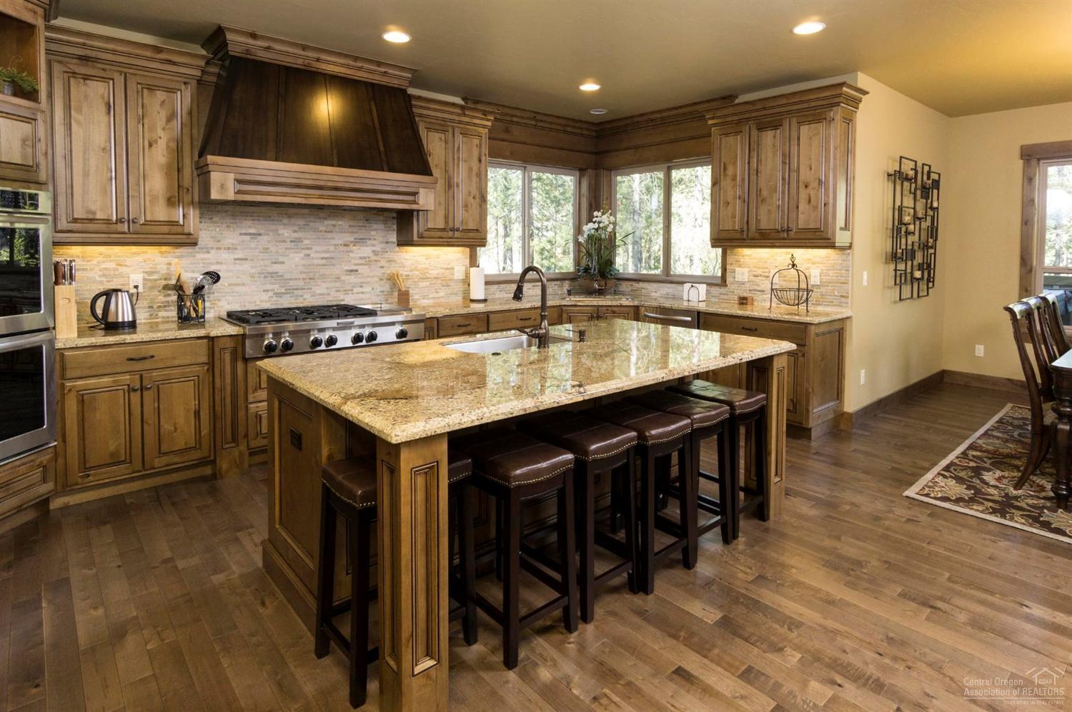 267 Sable Rock Loop Bend, OR 97707 - Photo 2 of 25 Additional Photo
