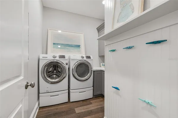 $4,495,000 | 5569 Cape Leyte Drive, Sarasota, FL 34242