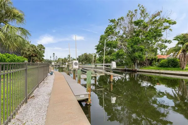 $4,495,000 | 5569 Cape Leyte Drive, Sarasota, FL 34242
