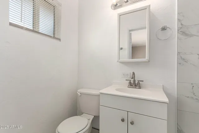 $389,900 | 749 South Lazona Drive, Mesa, AZ 85204