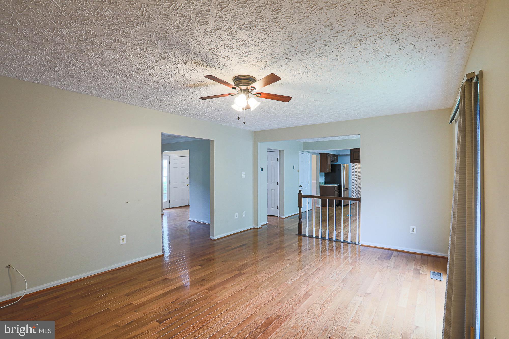 929 Metfield Road Towson, MD 21286 - Photo 9 of 28