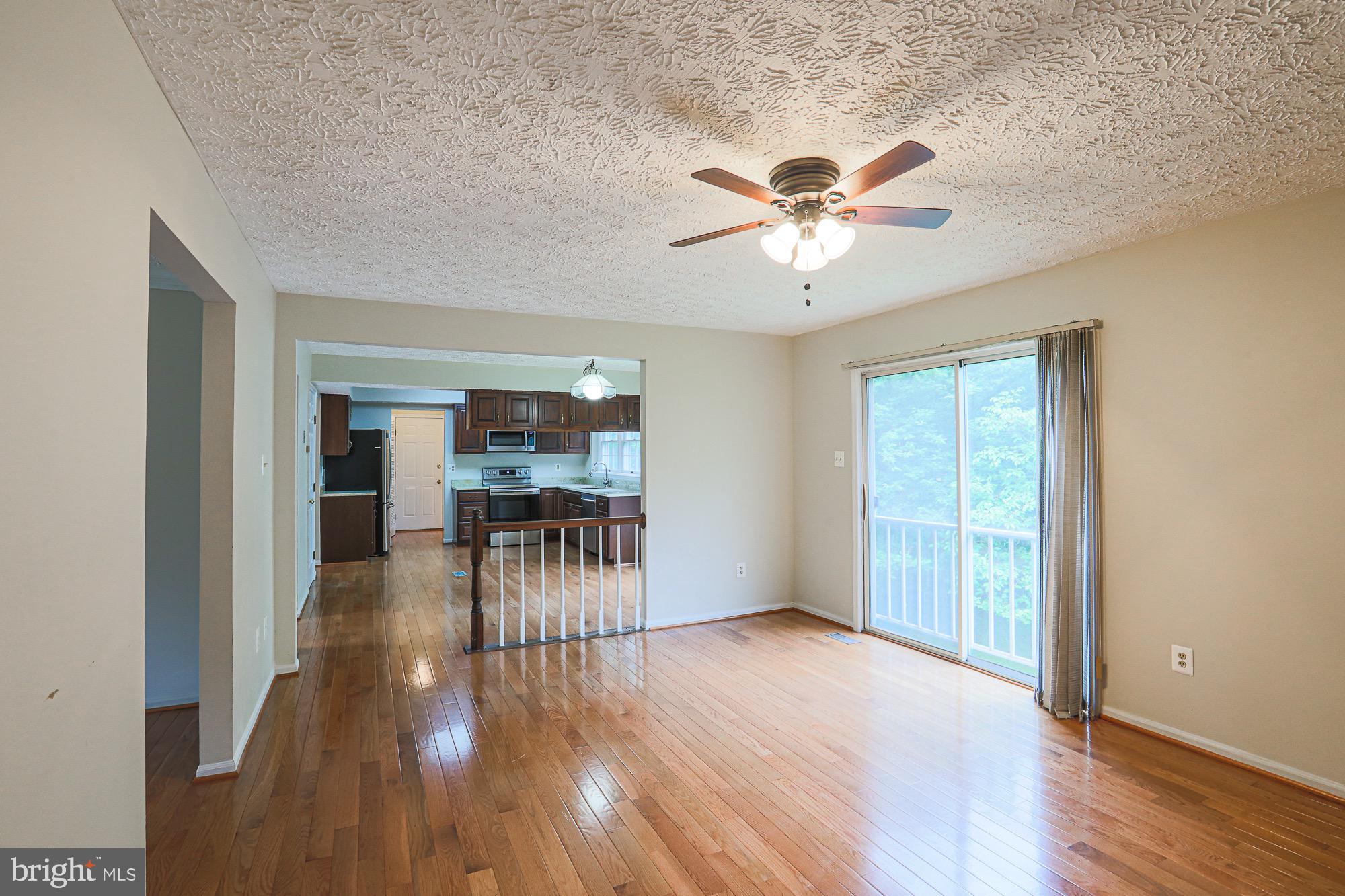 929 Metfield Road Towson, MD 21286 - Photo 10 of 28