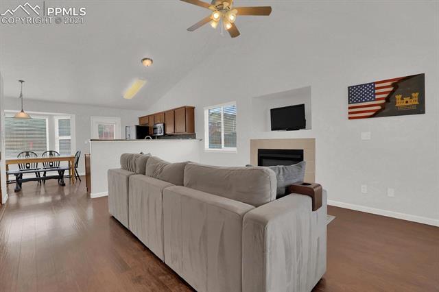 7486 Farmcrest Road Colorado Springs, CO 80925 - Photo 8 of 35
