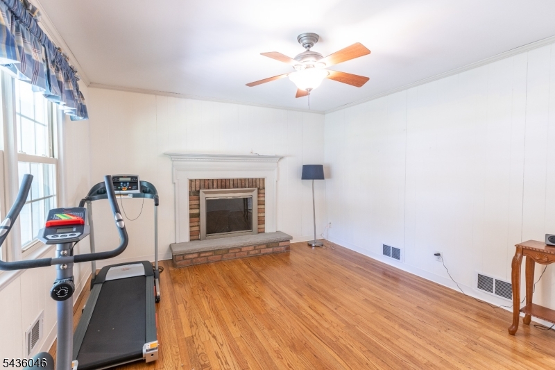 280 Farmer Road Bridgewater, NJ 08807 - Photo 10 of 27