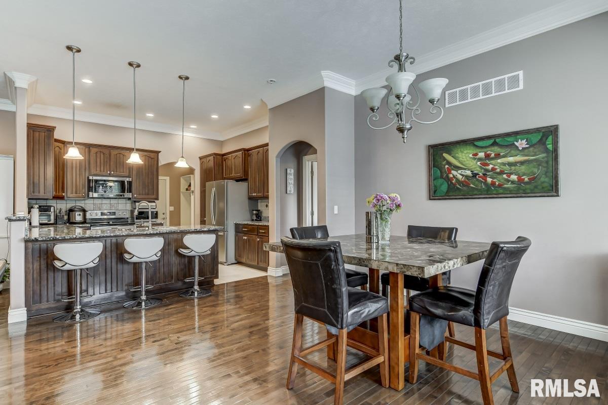 2716 Haverhill Road Springfield, IL 62711 - Photo 12 of 30