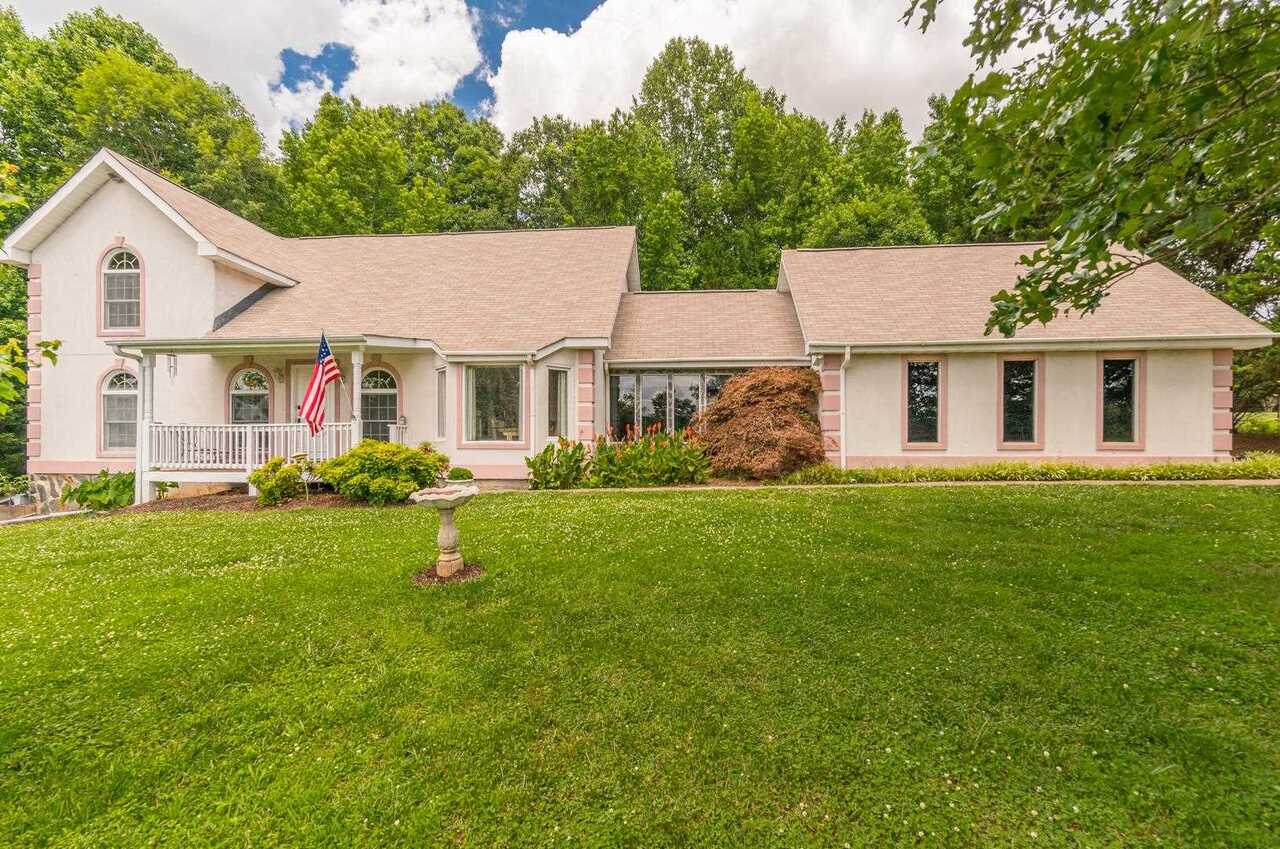 3401 B C Grant Road Cornelia, GA 30531 - Photo 1 of 1 Gallery Image 1