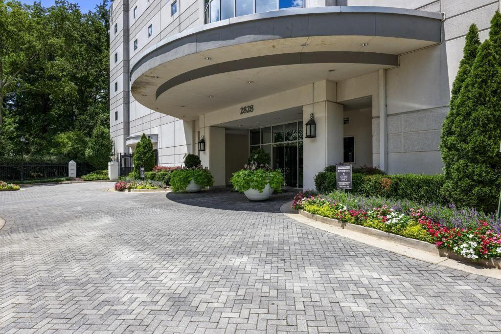 2828 Peachtree Road, Unit 2701 Atlanta, GA 30305 - Photo 38 of 39 a view of a house with flower plants