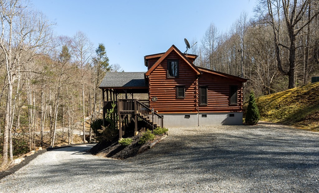 23466 Wayah Road Topton, NC 28781 - Photo 8 of 49