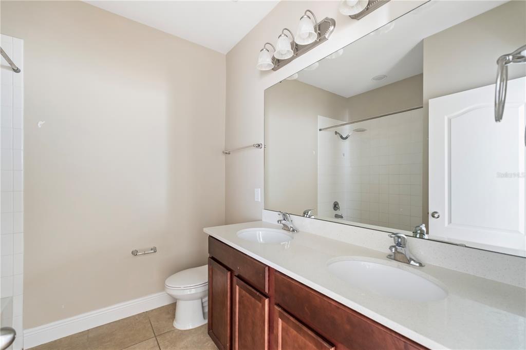 7243 Rambling Water Way Windermere, FL 34786 - Photo 11 of 18