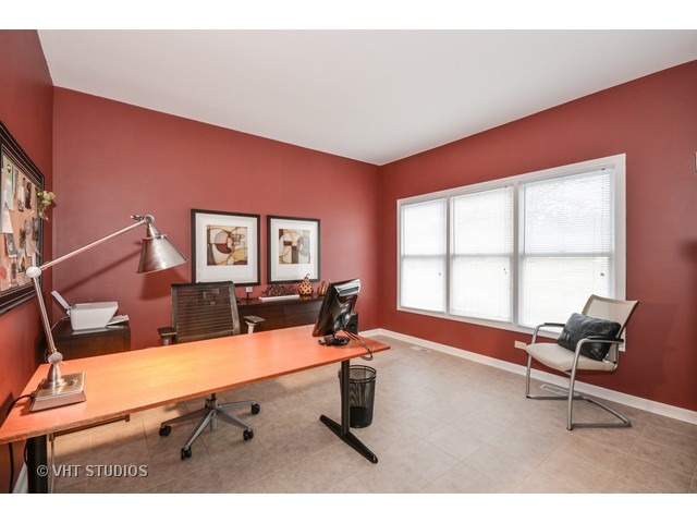 38W472 Mallard Lake Road St. Charles, IL 60175 - Photo 11 of 22