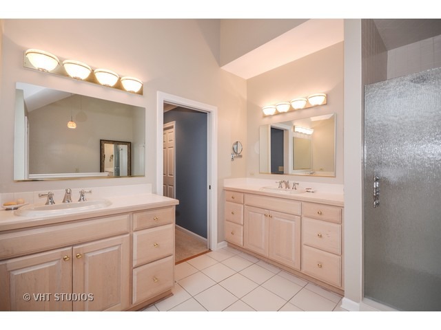38W472 Mallard Lake Road St. Charles, IL 60175 - Photo 13 of 22