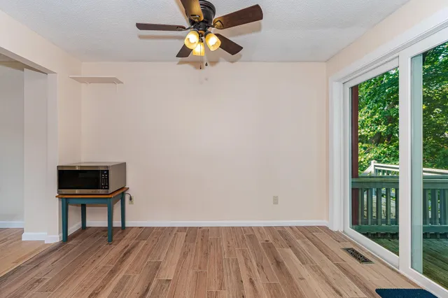 $2,400 | 44 Gillis Street, Unit D, Nashua, NH 03060