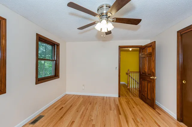 $2,400 | 44 Gillis Street, Unit D, Nashua, NH 03060