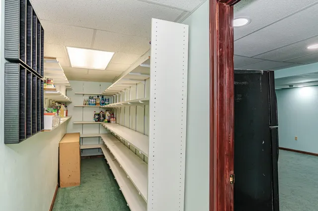 $2,400 | 44 Gillis Street, Unit D, Nashua, NH 03060