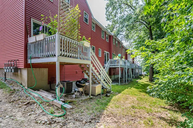$2,400 | 44 Gillis Street, Unit D, Nashua, NH 03060