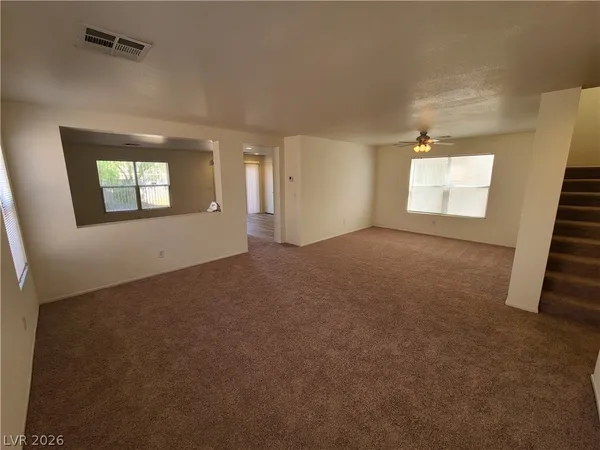 $1,950 | 5560 Walcott Drive, Las Vegas, NV 89118