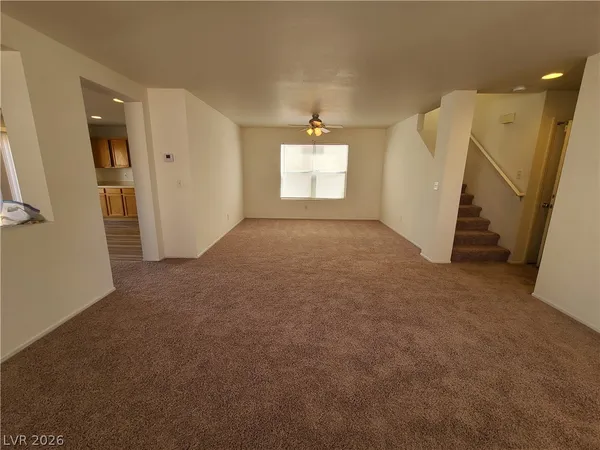 $1,950 | 5560 Walcott Drive, Las Vegas, NV 89118