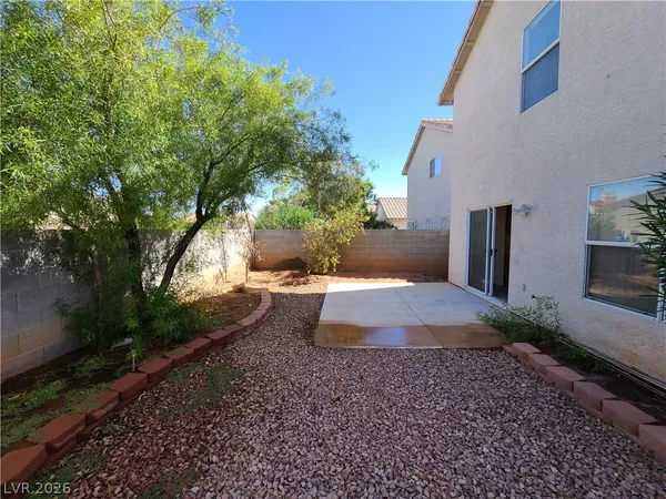 $1,950 | 5560 Walcott Drive, Las Vegas, NV 89118