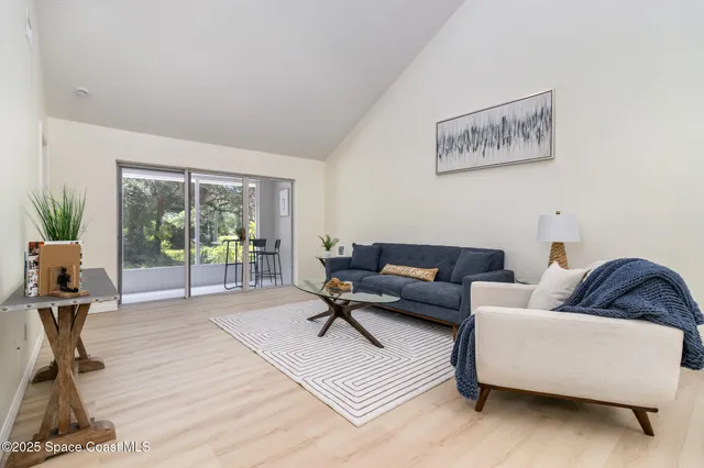 $2,500 | 165 Casseekee Trail, Melbourne Beach, FL 32951