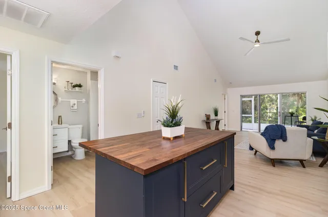 $2,500 | 165 Casseekee Trail, Melbourne Beach, FL 32951