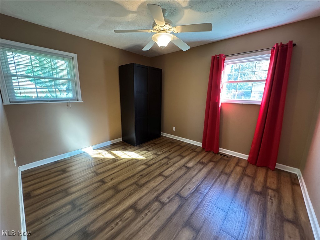 941 Middlebury Road Kent, OH 44240 - Photo 13 of 23 Bedroom 3