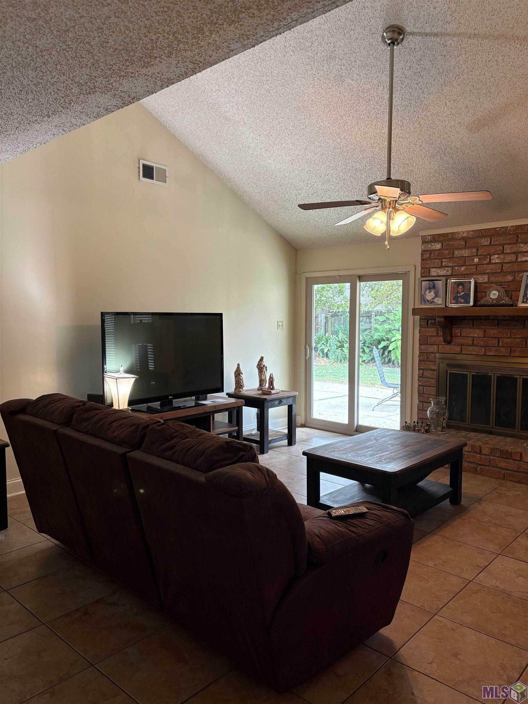 2241 General Jackson Avenue Baton Rouge, LA 70810 - Photo 6 of 13