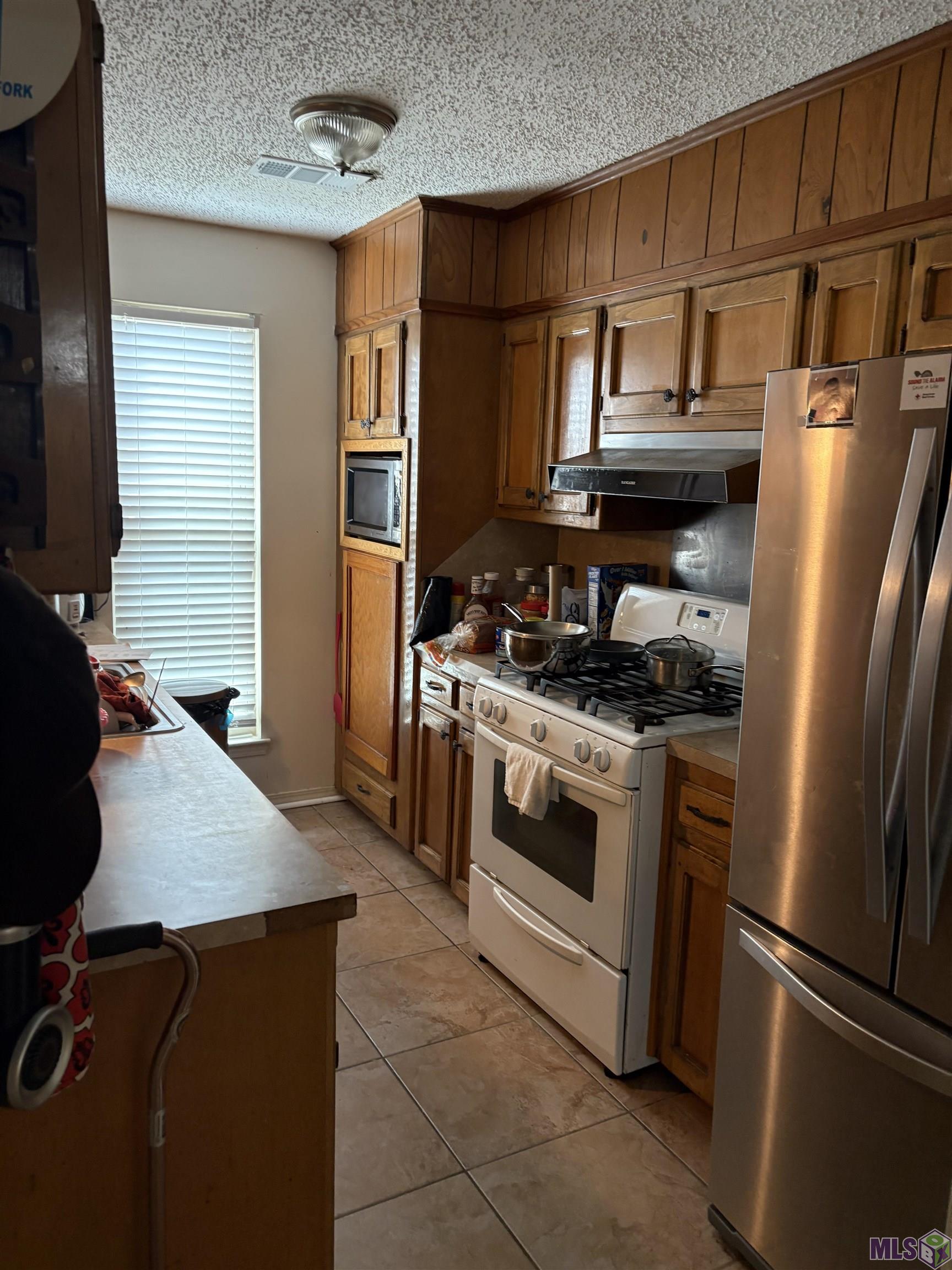 2241 General Jackson Avenue Baton Rouge, LA 70810 - Photo 7 of 13 Galley Kitchen