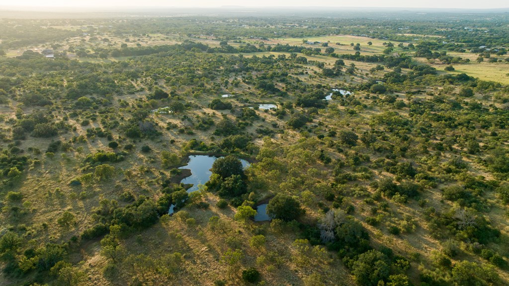 2300 Ranch Road 2323 Llano, TX 78643 - Photo 6 of 20