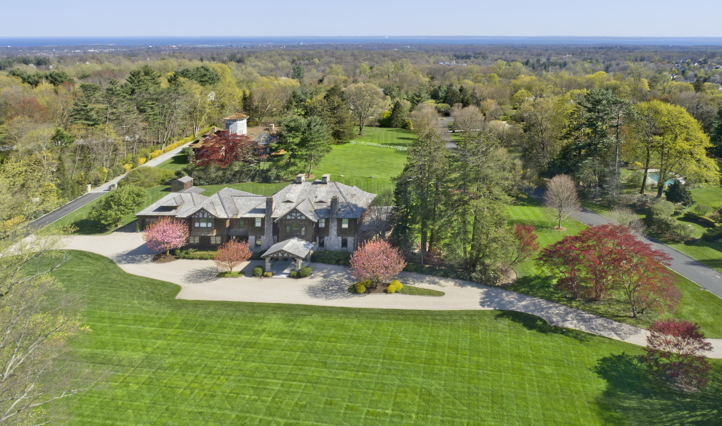 255 Brushy Ridge Road New Canaan, CT 06840 - Photo 3 of 40 a view of a outdoor space
