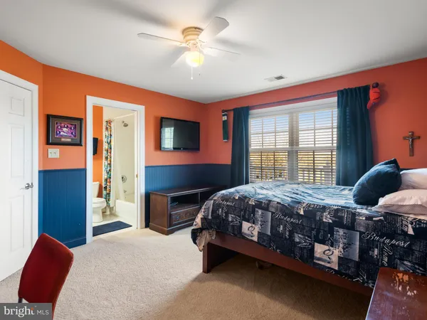 a picture of floor plan