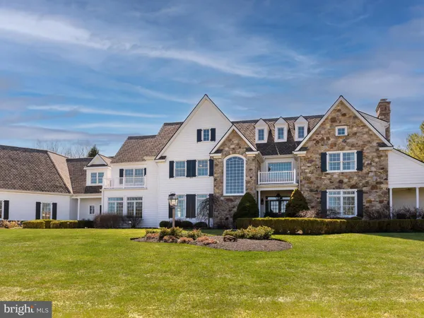 $2,125,000 | 9 Douglas Lane, Chester Springs, PA 19425