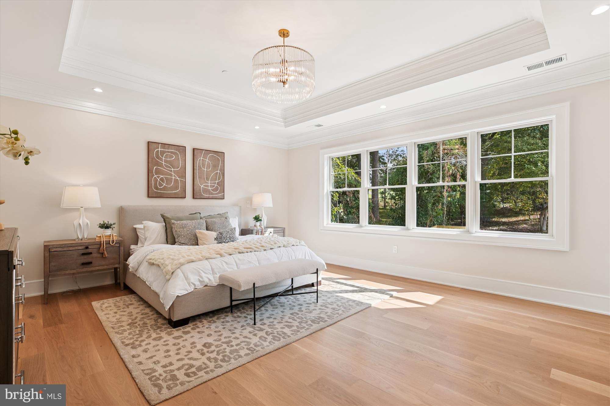 6513 Millwood Road Bethesda, MD 20817 - Photo 16 of 40 Primary Bedroom