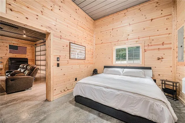 $969,000 | 13150 Norris Road, Rayville, MO 64084