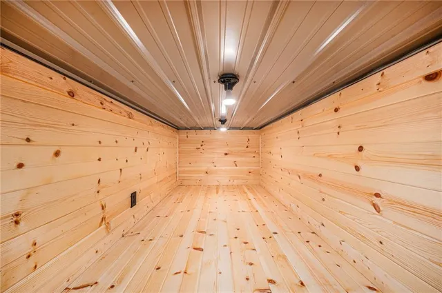 $969,000 | 13150 Norris Road, Rayville, MO 64084