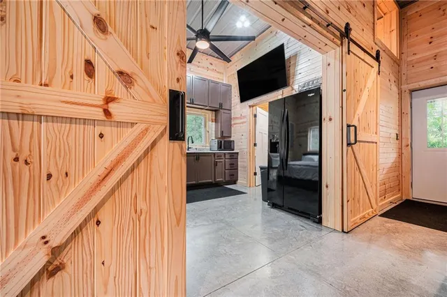 $969,000 | 13150 Norris Road, Rayville, MO 64084