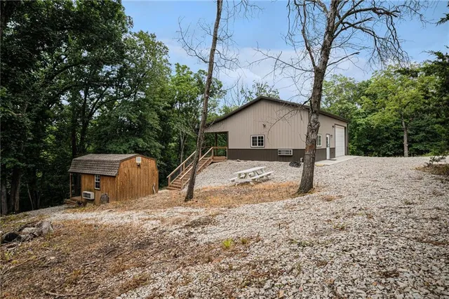 $969,000 | 13150 Norris Road, Rayville, MO 64084