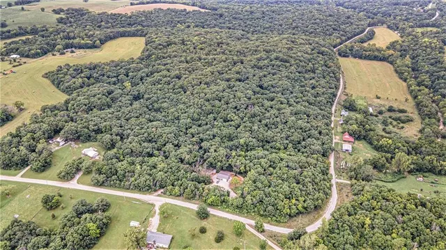 $969,000 | 13150 Norris Road, Rayville, MO 64084