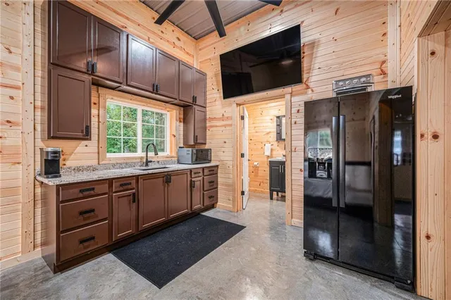 $969,000 | 13150 Norris Road, Rayville, MO 64084