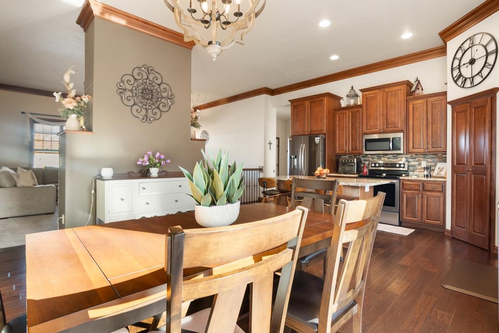 1024 Faversham Way Green Bay, WI 54313 - Photo 11 of 67