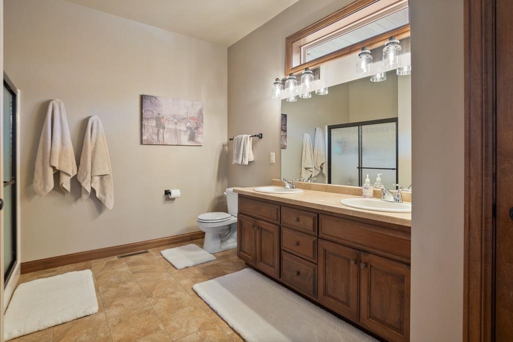 1024 Faversham Way Green Bay, WI 54313 - Photo 19 of 67