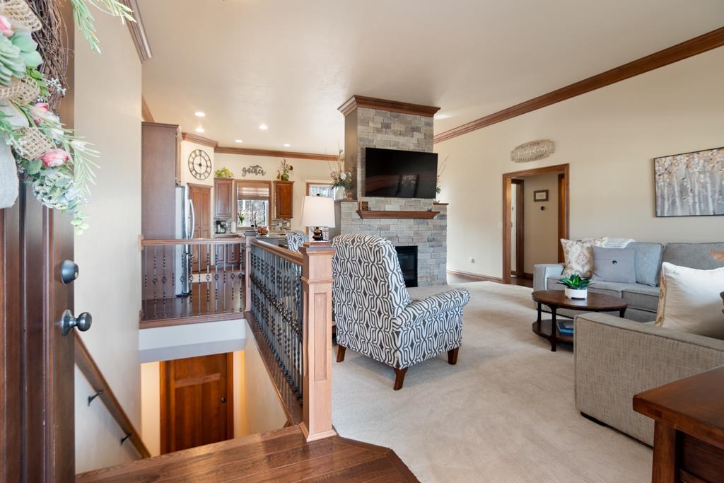 1024 Faversham Way Green Bay, WI 54313 - Photo 2 of 67
