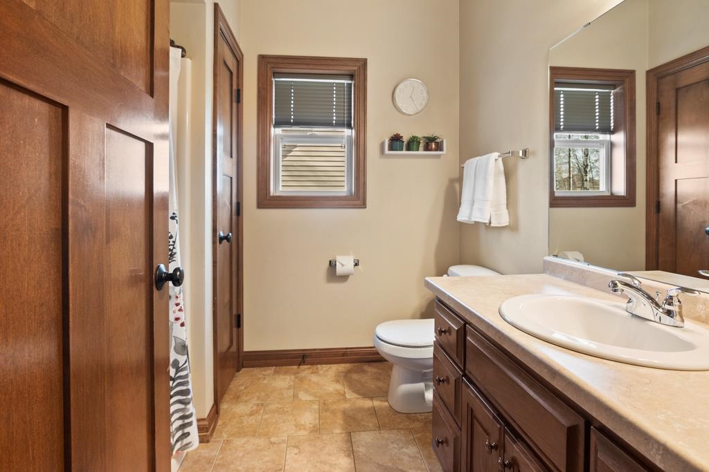 1024 Faversham Way Green Bay, WI 54313 - Photo 26 of 67