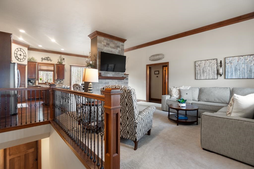1024 Faversham Way Green Bay, WI 54313 - Photo 3 of 67