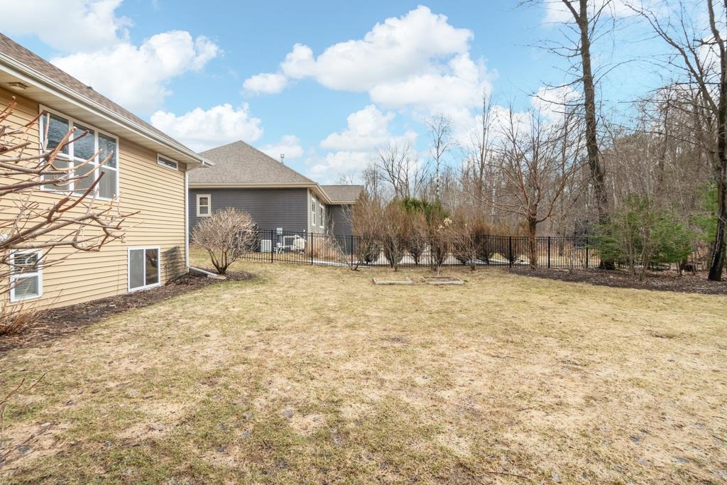 1024 Faversham Way Green Bay, WI 54313 - Photo 45 of 67