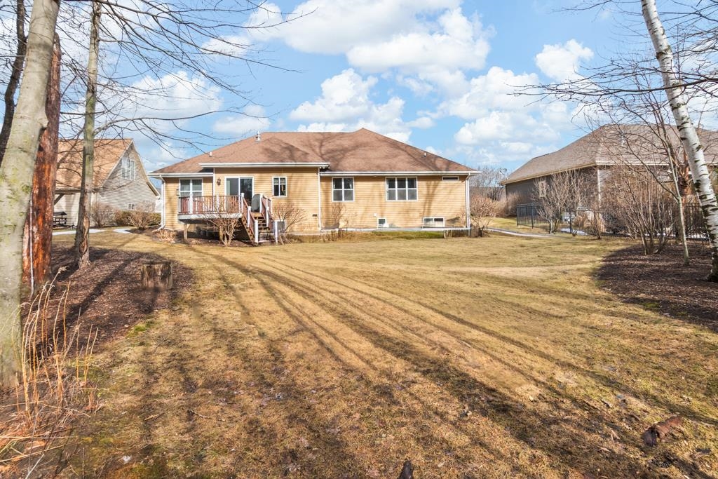 1024 Faversham Way Green Bay, WI 54313 - Photo 46 of 67