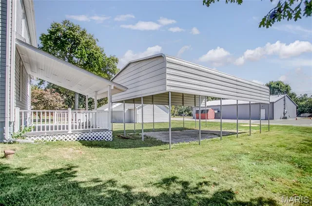 $170,000 | 812 West Exchange Street, Jerseyville, IL 62052