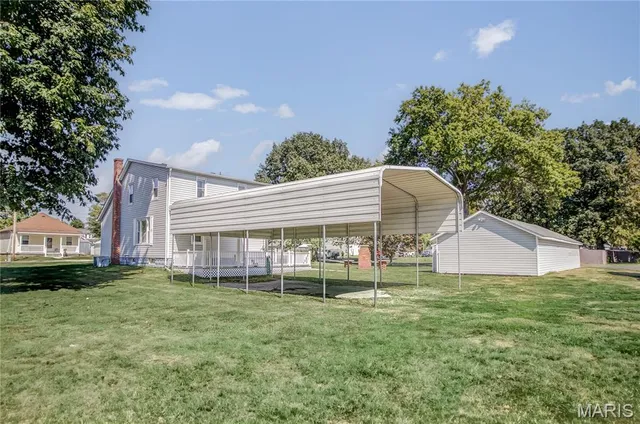 $170,000 | 812 West Exchange Street, Jerseyville, IL 62052