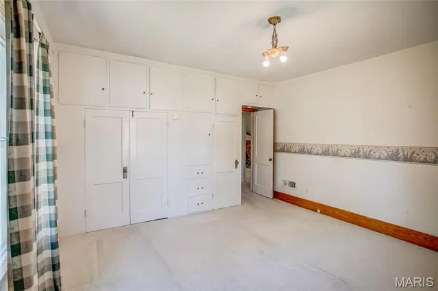 $170,000 | 812 West Exchange Street, Jerseyville, IL 62052